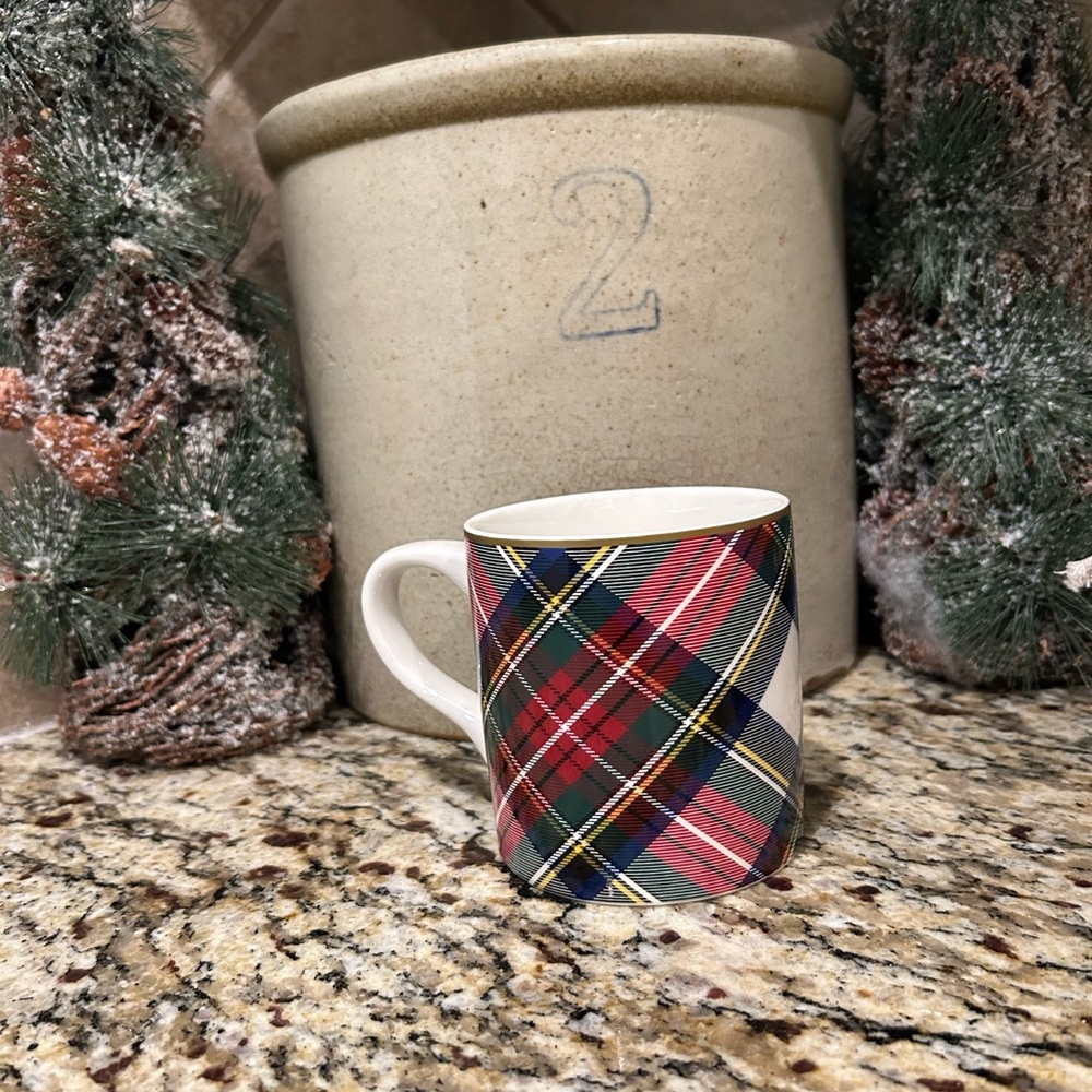 4 Tartan plaid mugs